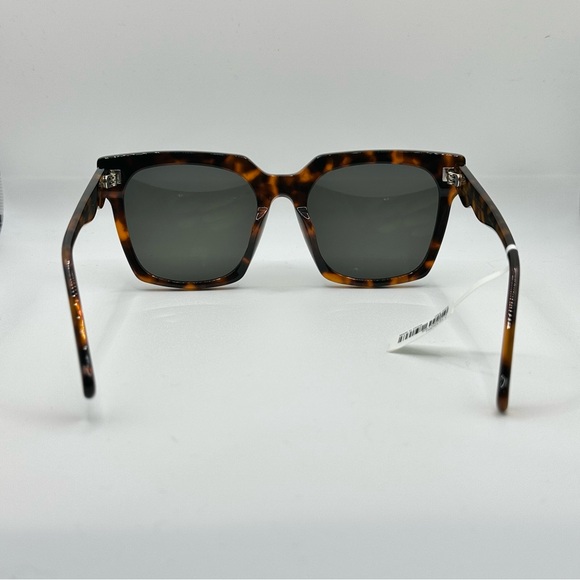 Banana Republic Sunglasses Women’s Brown Tortoise Oversized NWT - Picture 6 of 7